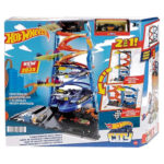 Hot Wheels City Transforming Race Tower